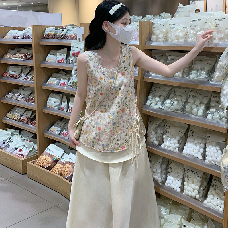 Gentle Floral Print Sleeveless Sweet Doll Top and High Waist Skirt Two Piece Set - Image 2