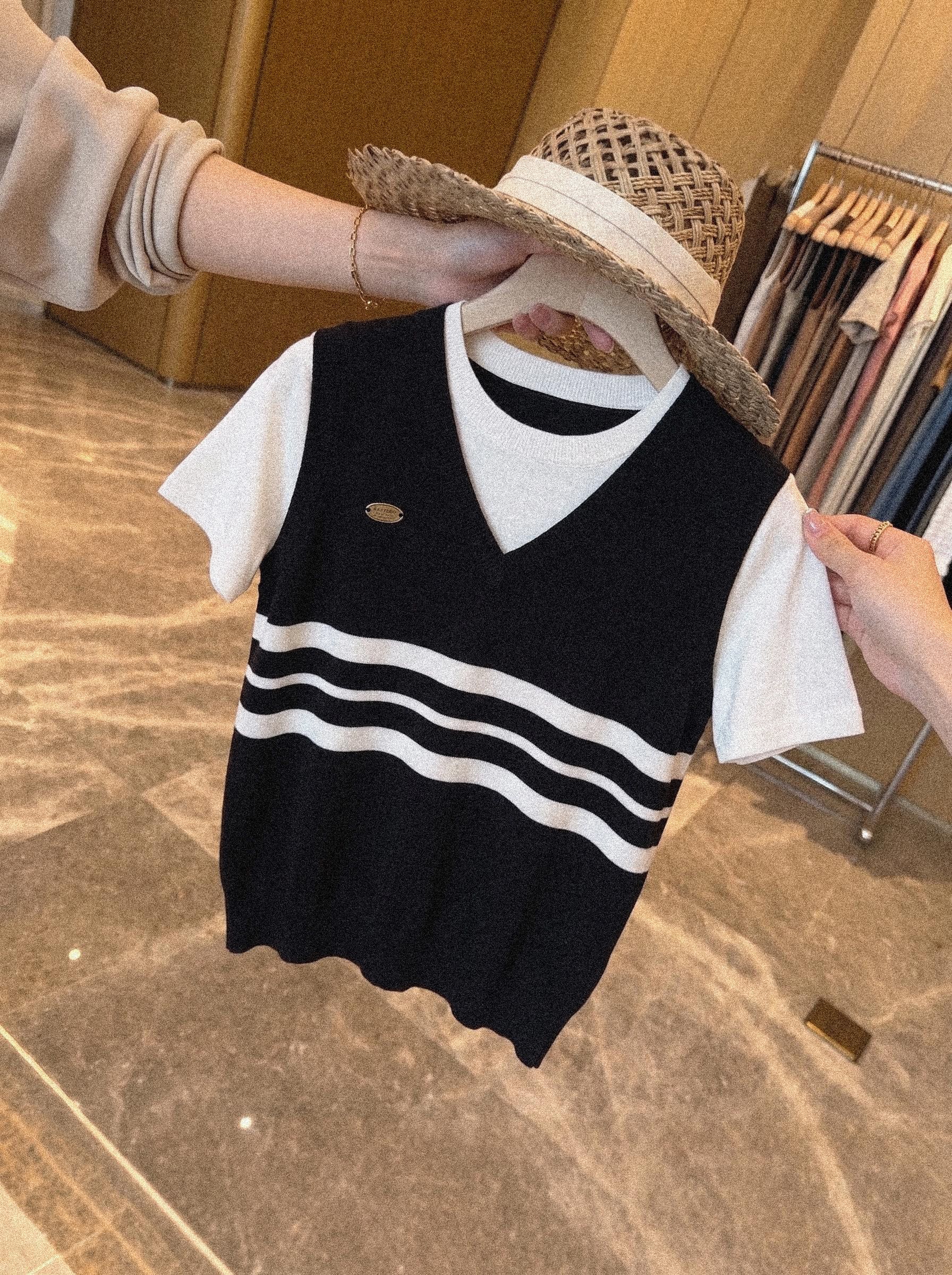 Preppy Color Block Striped Faux Two Piece Ice Silk Short Sleeve Knit T-Shirt for Women Summer Petite Slimming Top - Image 4