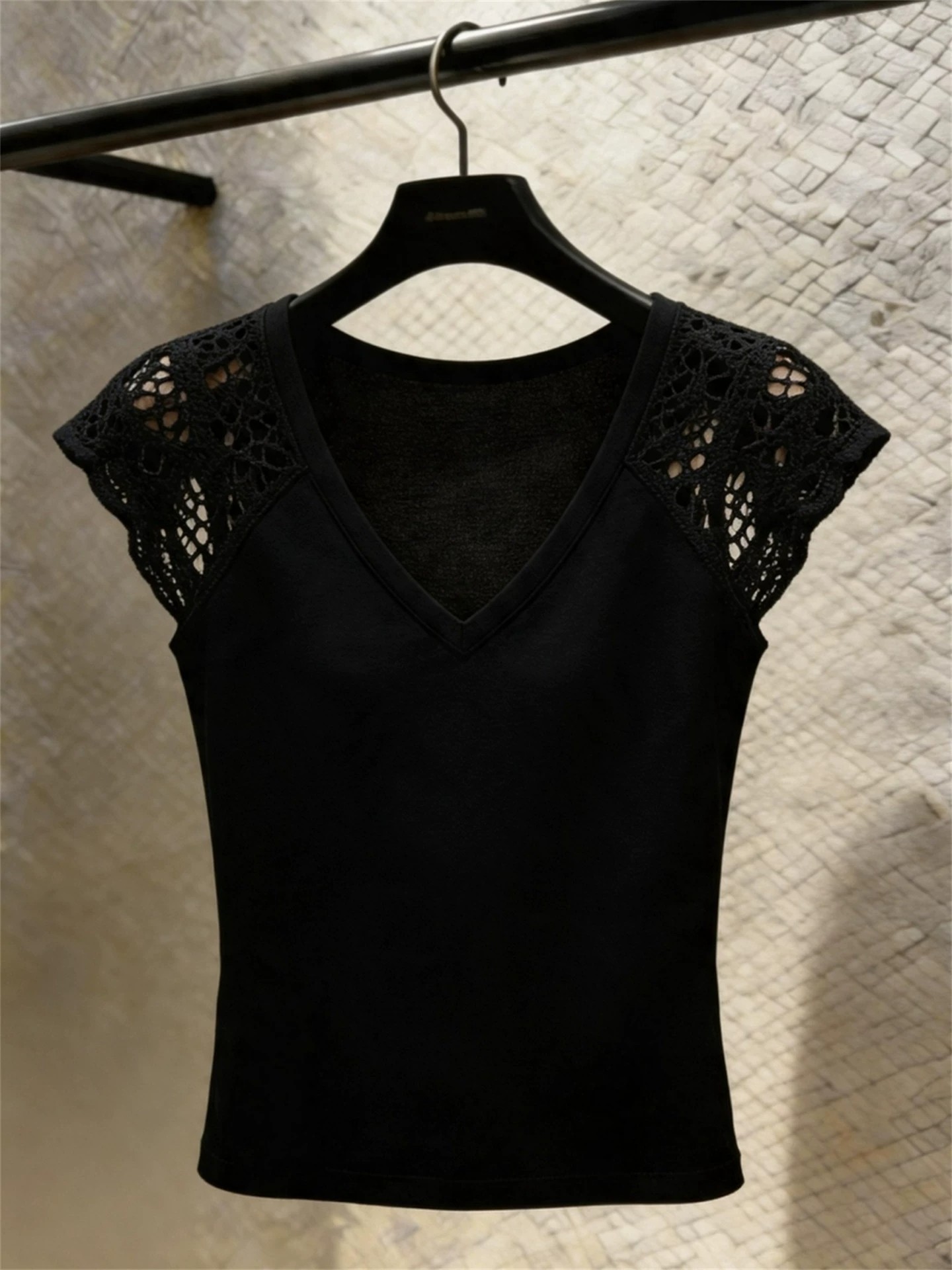 Elegant Black V-Neck Cutout Ruffle Sleeve Short Sleeve T-Shirt for Women Summer Slimming Top - Image 3