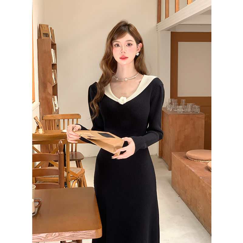 Elegant French Knit Dress with Contrast Color Long Sleeve Floral Design Fall New Arrival - Image 2